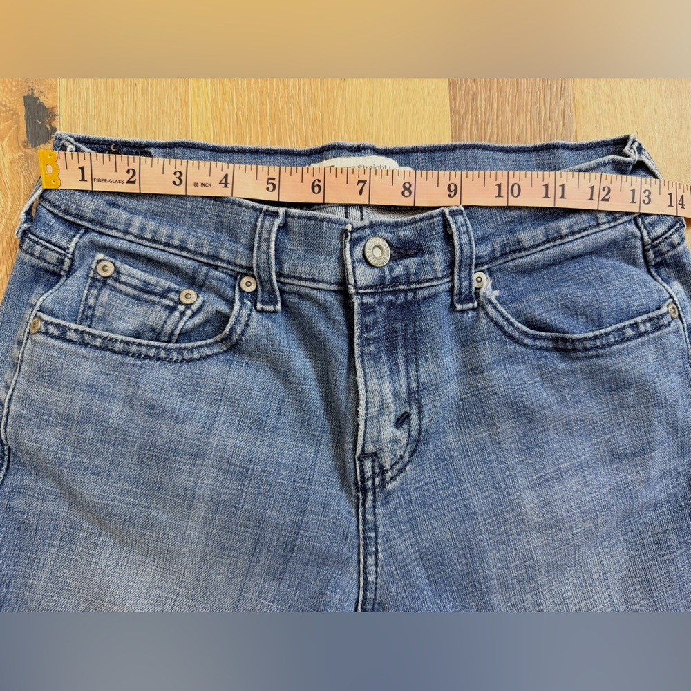 Levi's 505 Straight Leg Women’s Light Blue Denim Jeans Size 4M Used/Good - Picture 4 of 10